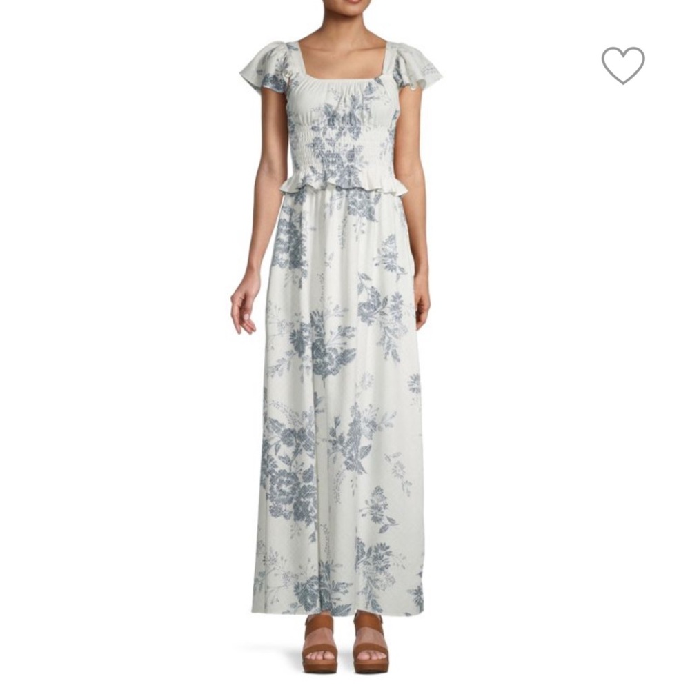 NWT-Floral print dress
Size small